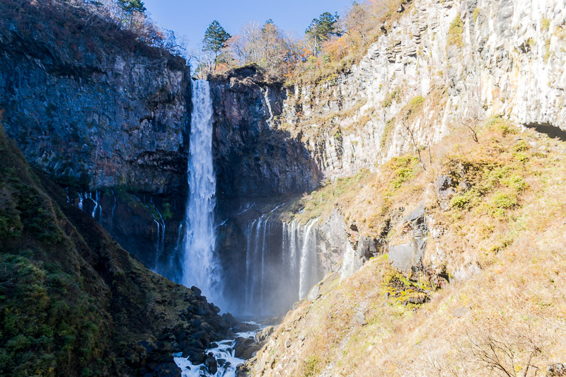 A very very nice waterfall.